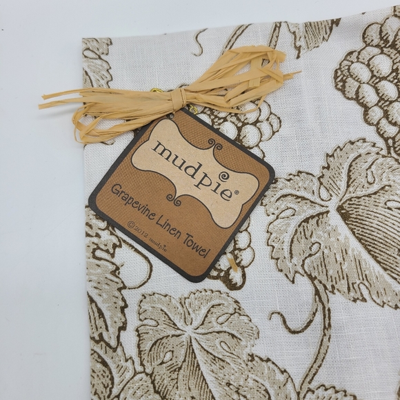 Mud Pie Grapevine Linen Towels - Picture 6 of 7